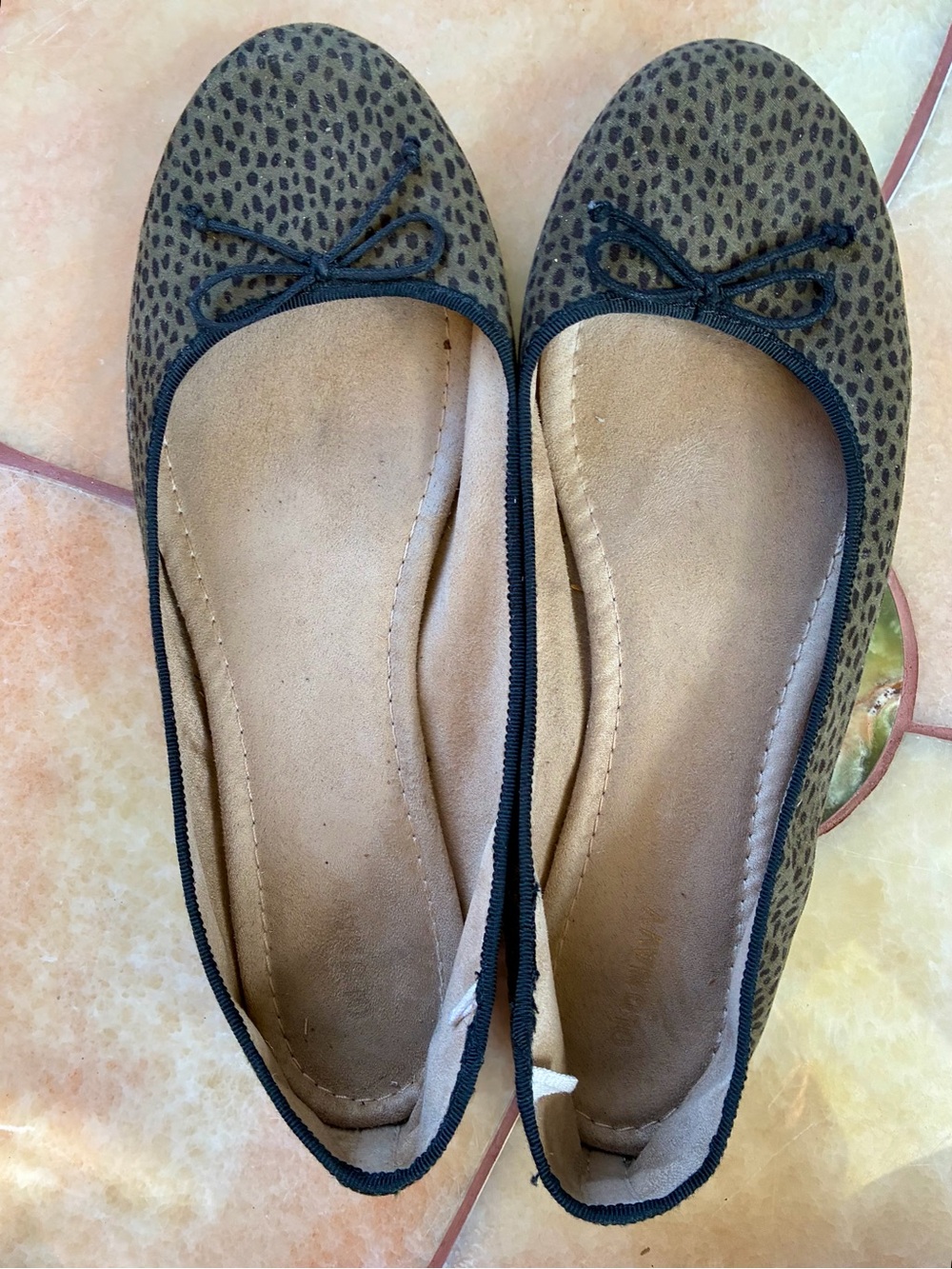 Women's Khaki Brown Leopard-Print Ballet Flats size 9